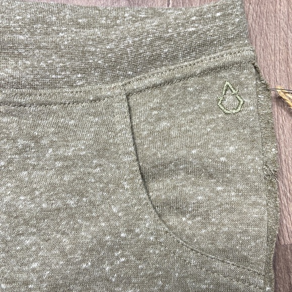 Volcom Girls Army Green Jersey V. Co-Logical Shorts Size Large 14 NWT - Picture 5 of 14